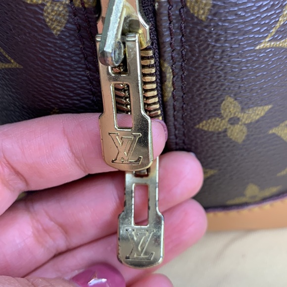 Vintage Louis Vuitton Alma. Dust bag not included. - Picture 4 of 13